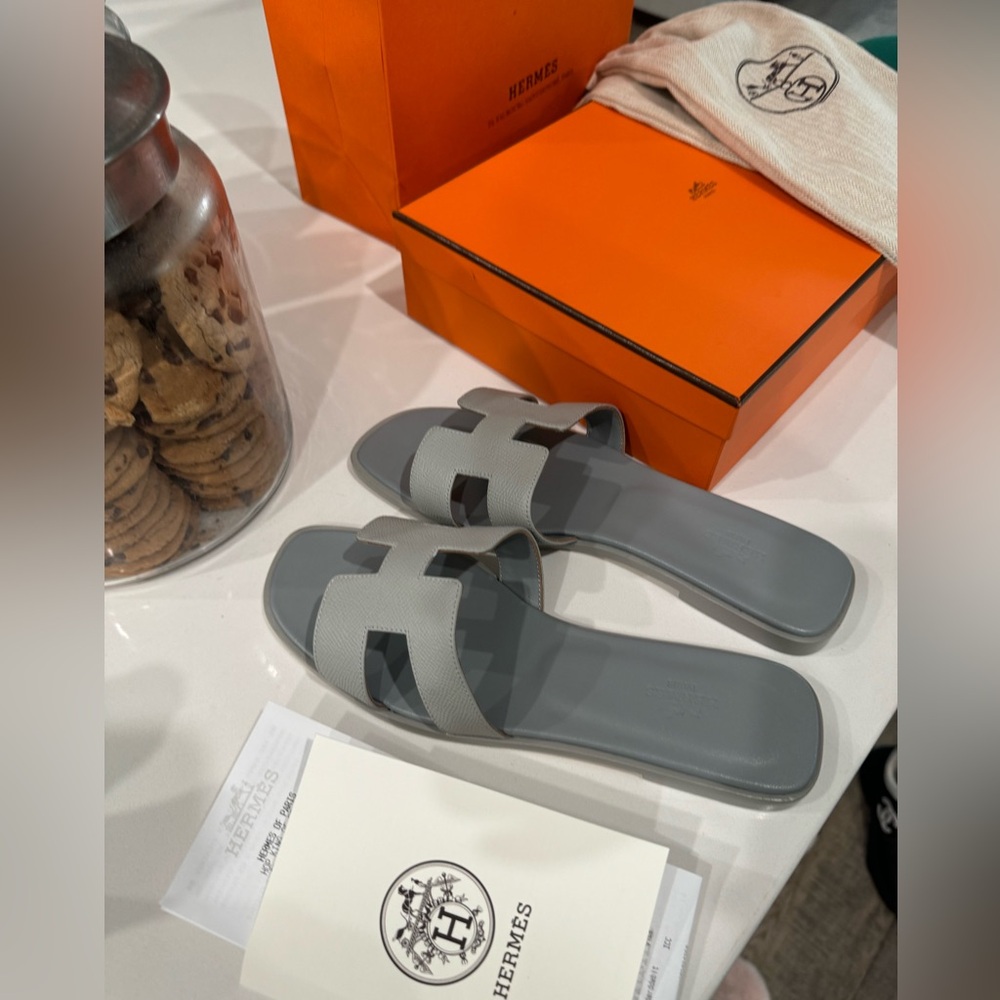 Hermès sandals